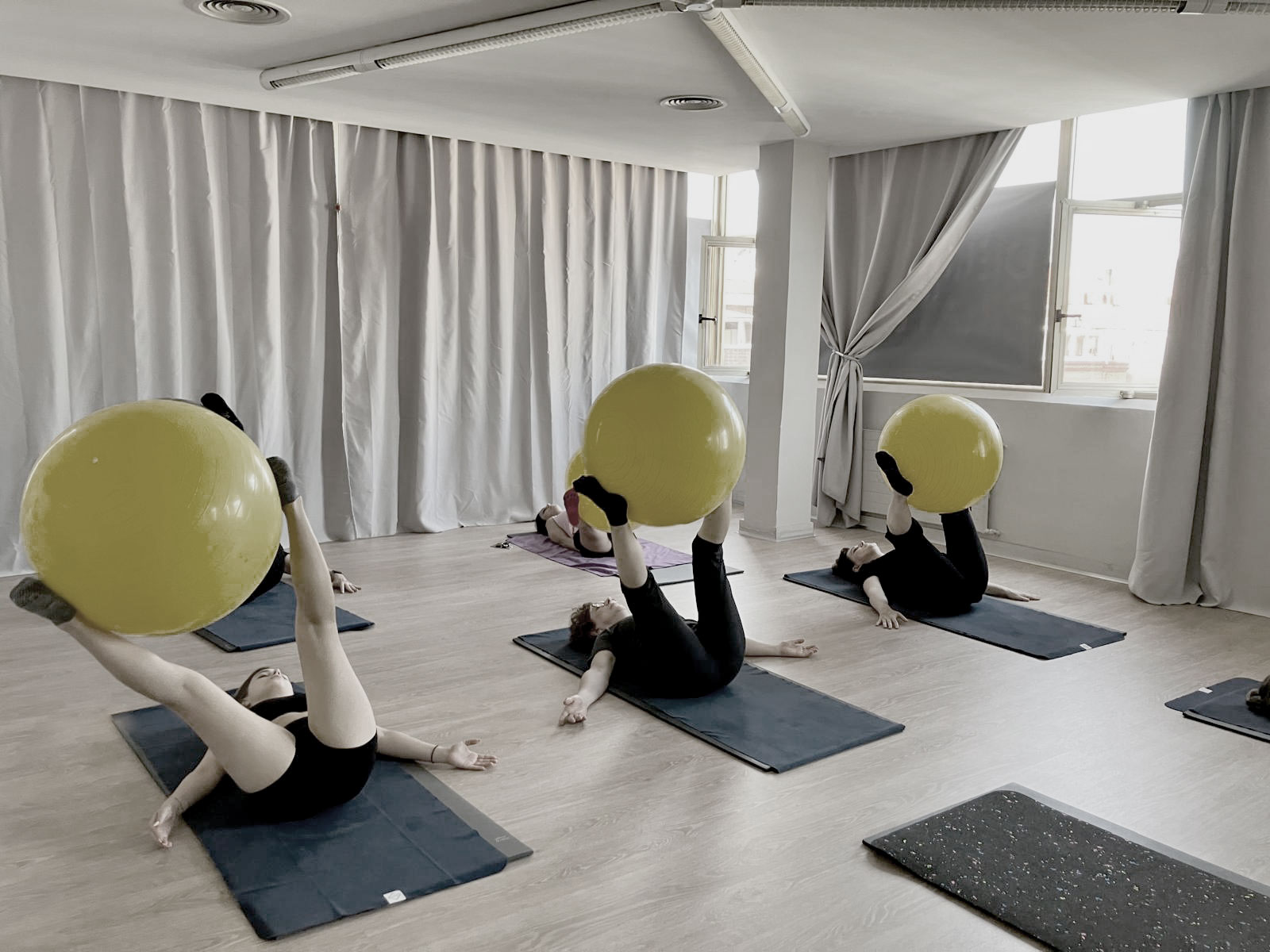 deusto-pilates-suelo-maquinas-especificas-06